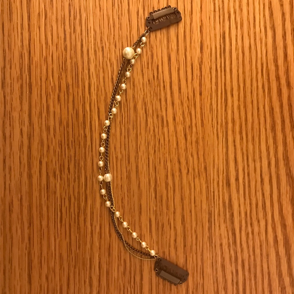 Customized jewelry piece for hair
